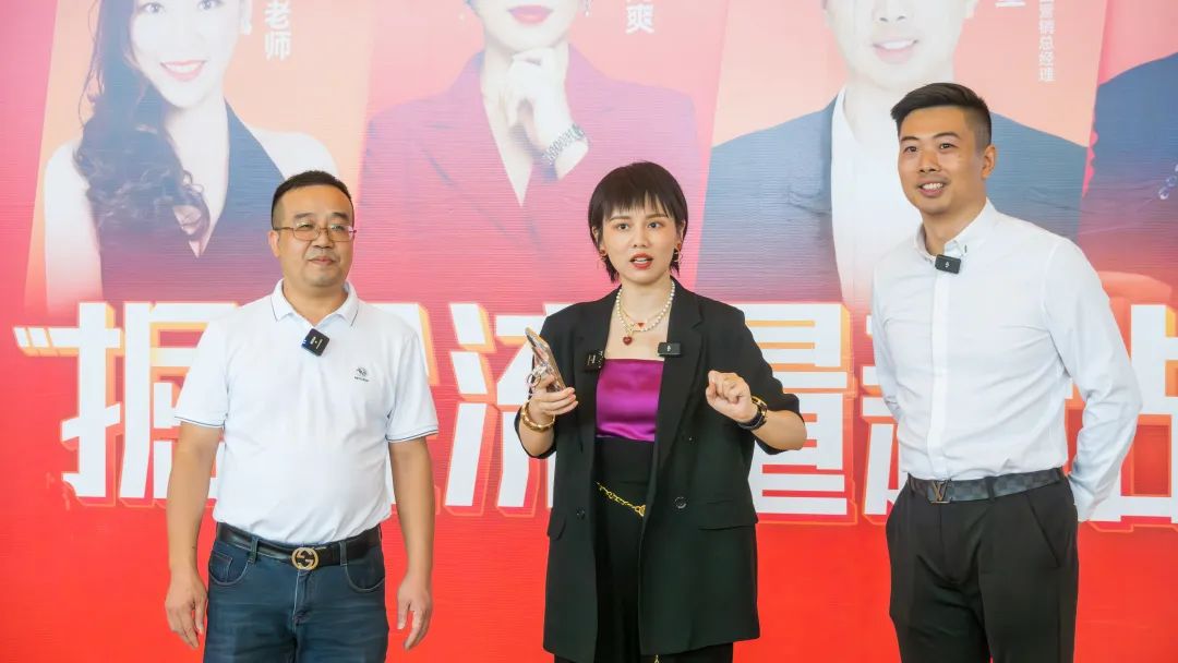 91免费视频网址大全×設計師阿爽 | 產品推薦官，教您選好磚(圖2)