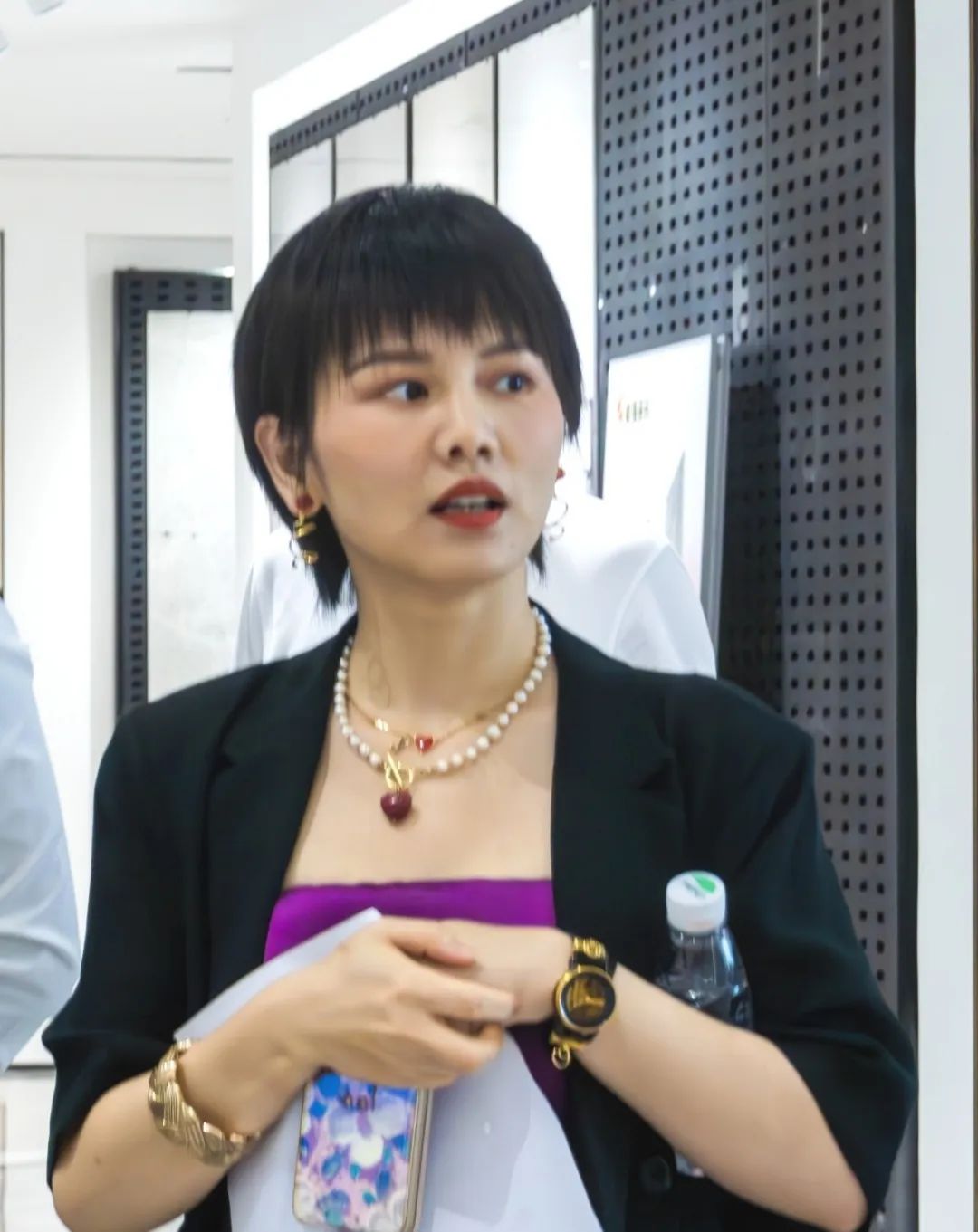 91免费视频网址大全×設計師阿爽 | 產品推薦官，教您選好磚(圖3)